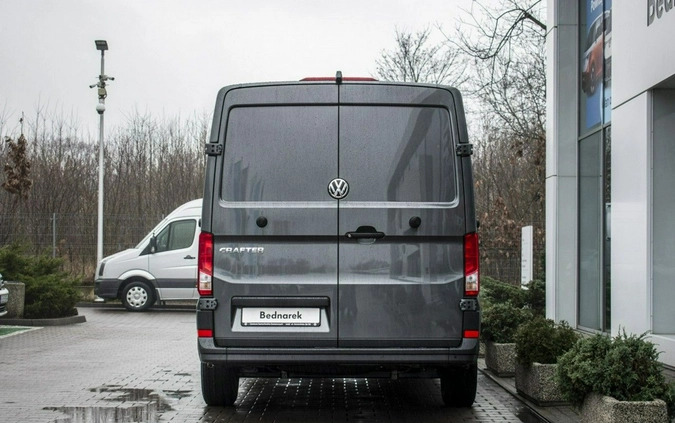 Volkswagen Crafter cena 210699 przebieg: 5, rok produkcji 2024 z Ryn małe 232